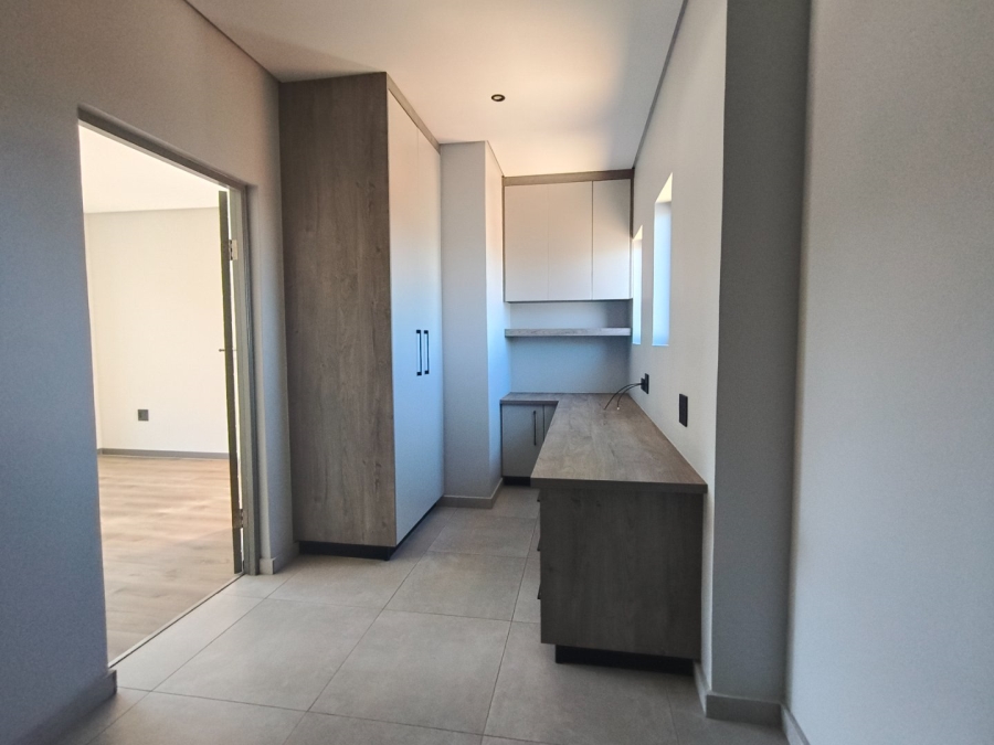3 Bedroom Property for Sale in De Land Estate North West